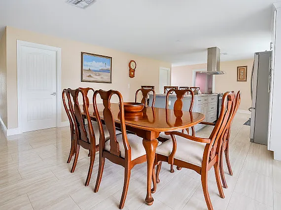 3320 Country Club Blvd #1 — Photo 11