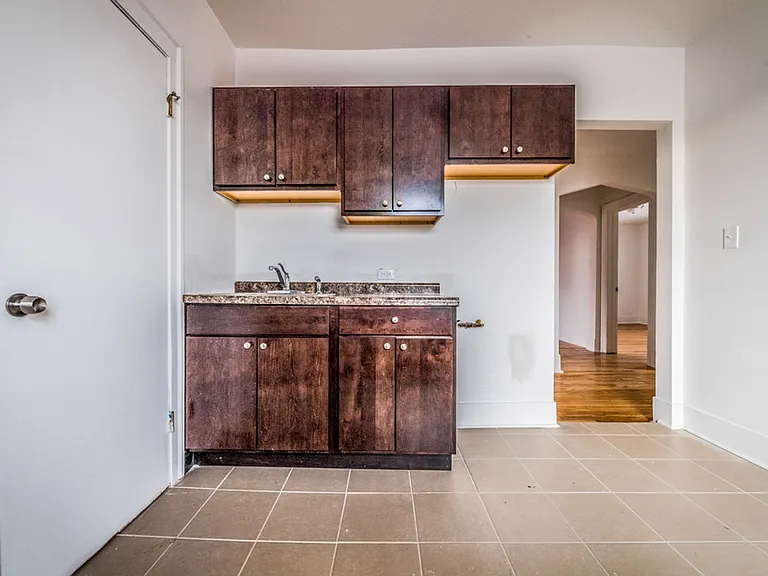 5328 W Harrison — Photo 13