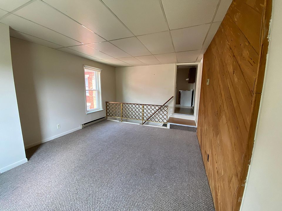 462 N Pitt St, Carlisle, PA 17013 Zillow