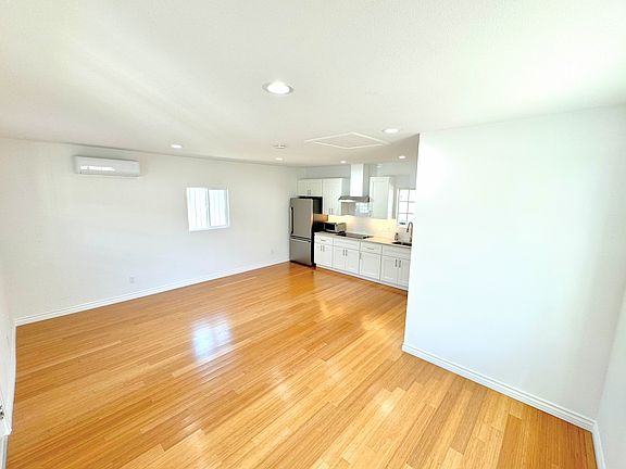 3rd image of 16427 San Jose St #16429