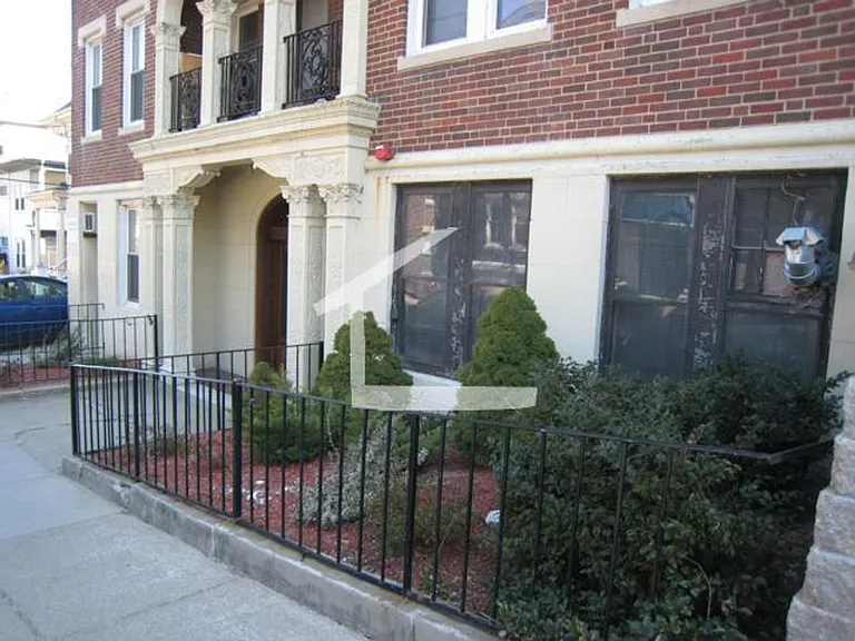 38 Quint Ave #47 — Photo 4