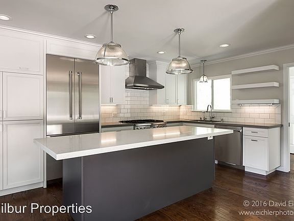 5th image of 460 Claremont Way