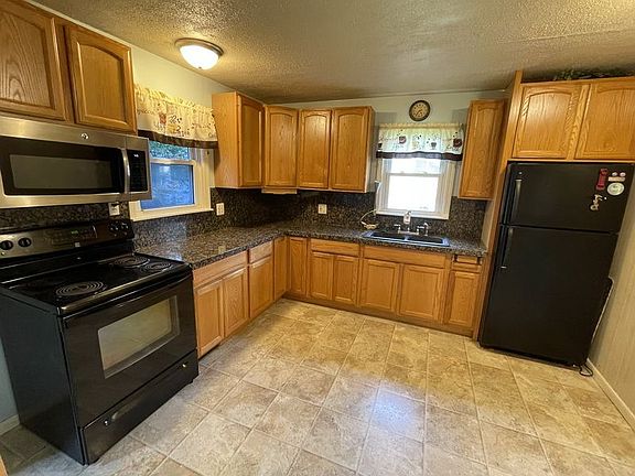 2nd image of 4270 Pleasant Ct