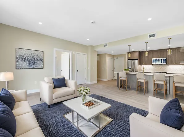 706 Madison Street image 8 of 29