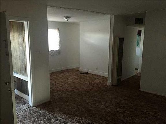 4th image of 9573 Albany Pl