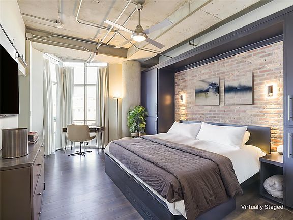 4th image of 1001 Belleview St #307