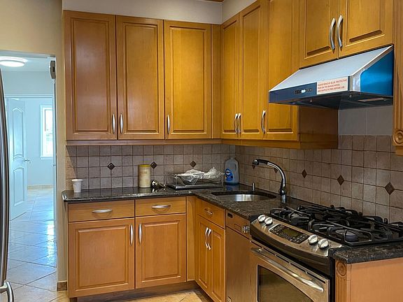 2nd image of 162 Bay 44th St #2