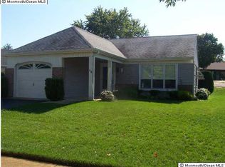 13 Hastings Rd, Manchester, NJ 08759