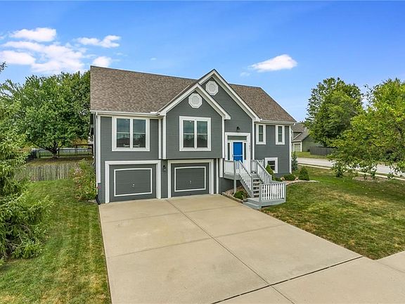 2nd image of 1801 Shannon Dr