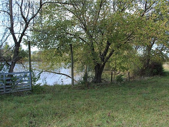 5th image of TRACT SW 400th Rd #B