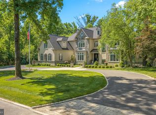 6 Wedgewood Dr, Blue Bell, PA 19422