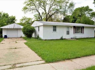 7716 Cadet Rd, Machesney Park, IL 61115