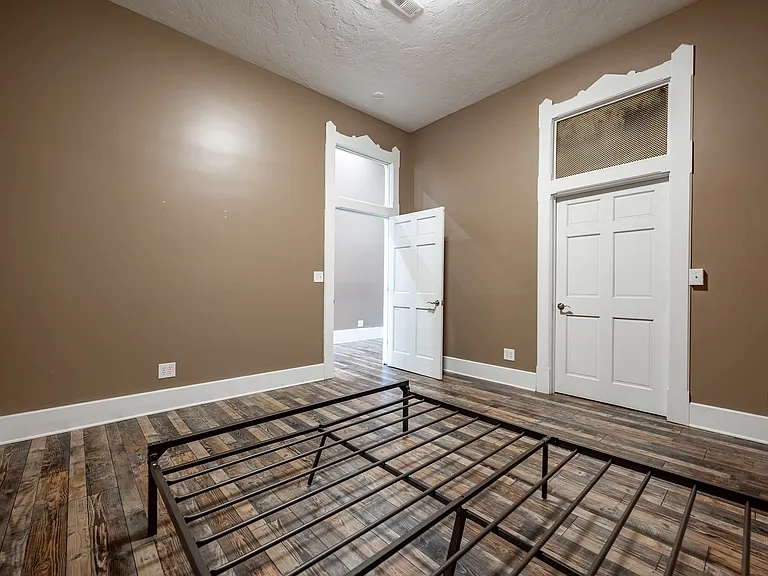 12 E Washington St #201 — Photo 34