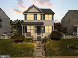 12454 Iona Sound Dr, Bristow, VA 20136