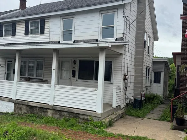 421 E Patterson St, Lansford, PA 18232