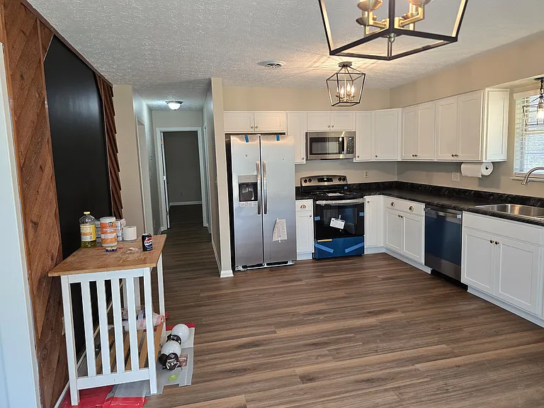 112 Glassboro Dr — Photo 8