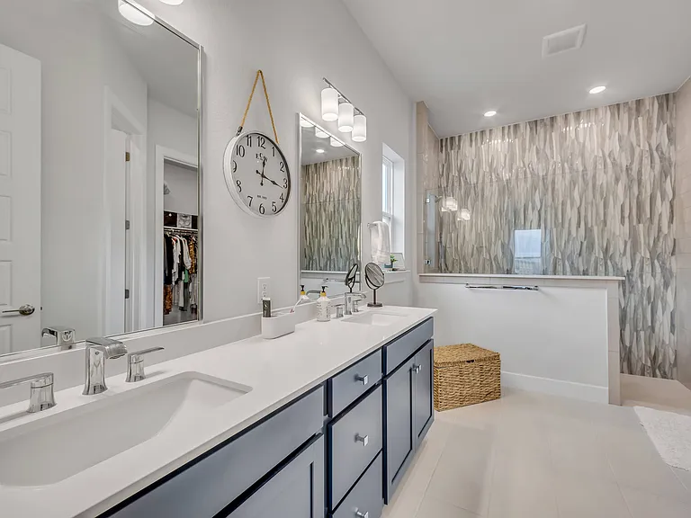 8517 Grenadier Dr — Photo 16