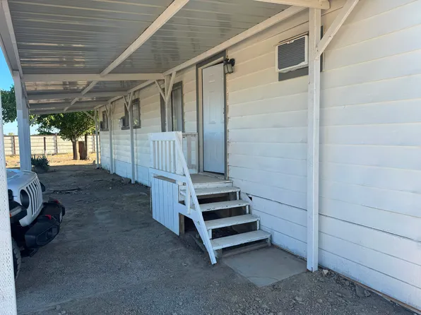 10248 Lytle Ave #3, Delano, CA 93215