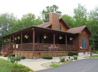 15 Mount Carter Dr, Gorham, NH 03581