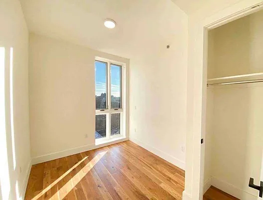 Rented by Brooklyn Blocks Real Estate | media 34