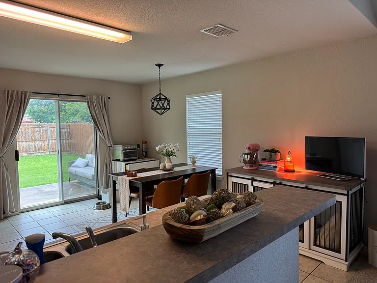 4145 Gladney Ln — Photo 4