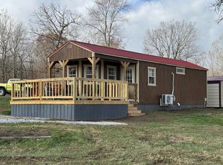 150 Center Three Springs Rd, Horse Cave, KY 42749