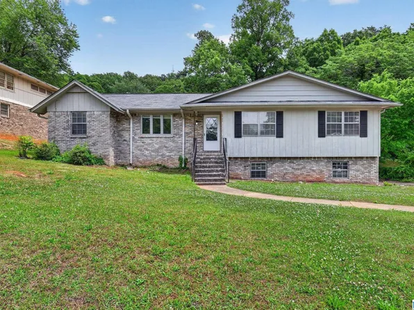 809 Worchester Ct, Birmingham, AL 35235