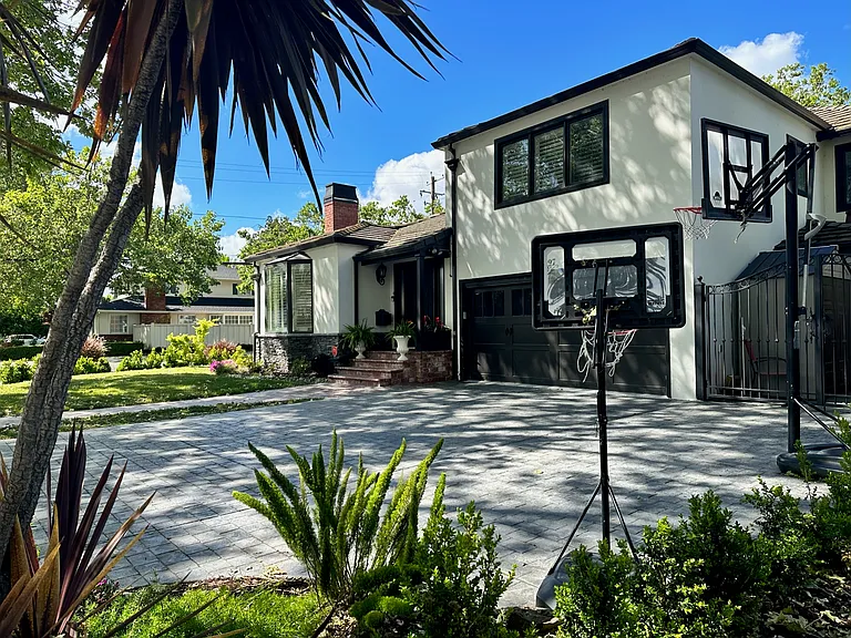 1097 Camino Pablo — Photo 4