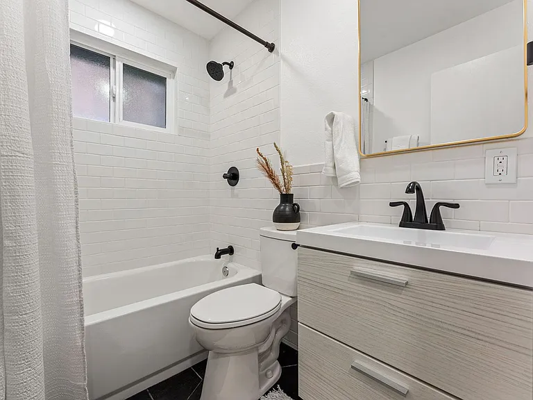 1224 Jay St — Photo 21