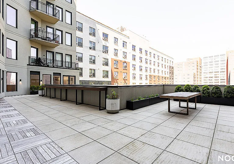 58 Vanderbilt Ave #9Z — Photo 11