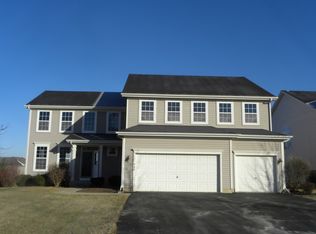 449 Red Cedar Rd, Lake Villa, IL 60046