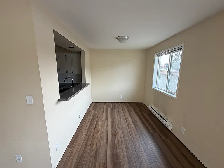 2028 NW 58th St #7 — Photo 3