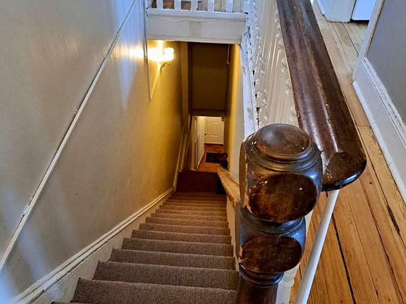 4th image of 164 Daniel Low Ter Floor 3