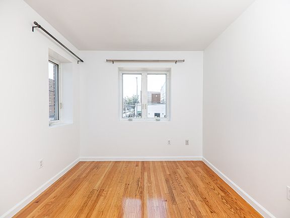 5th image of 161 Jefferson St APT 2A
