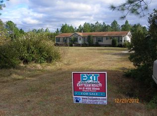 255 Pioneer Rd, Hinesville, GA 31313