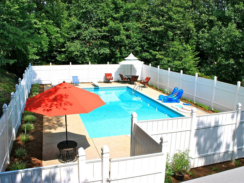 1st image of 6925 Barkers Bend Dr