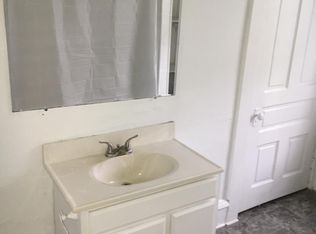 703 W William St #2, Decatur, IL 62522