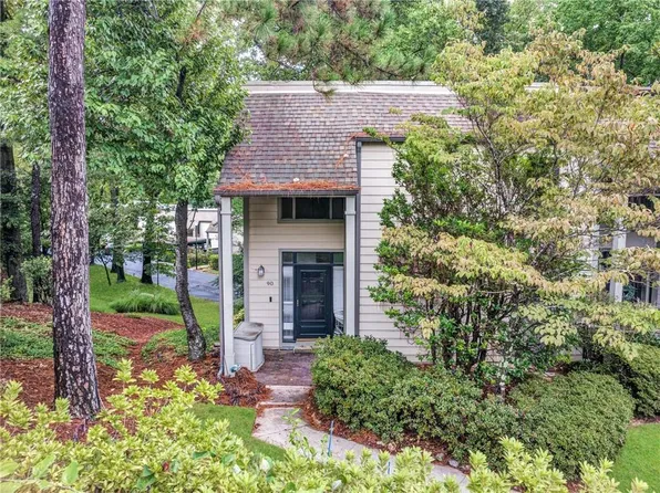 90 Forrest Pl, Sandy Springs, GA 30328