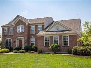 2207 Treetop Ln, Hebron, KY 41048