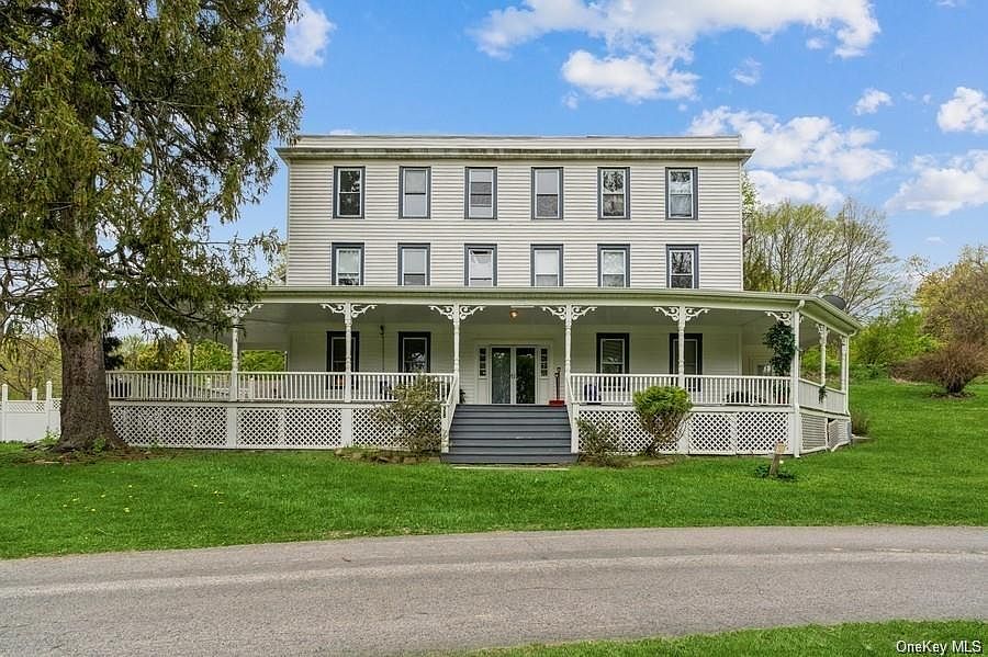 28 Woodcrest Lane, Milton, NY 12547 Zillow