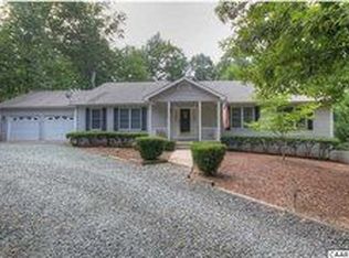 16 Barrett St, Palmyra, VA 22963