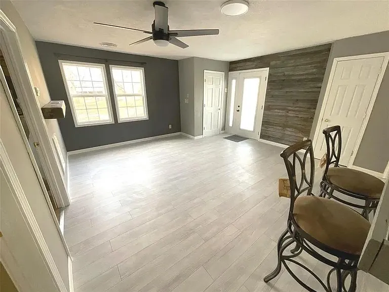 1644 River View Dr — Photo 9
