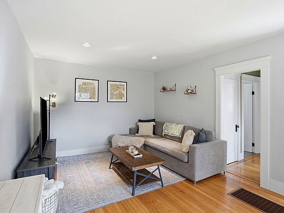 4th image of 583 59th St APT C