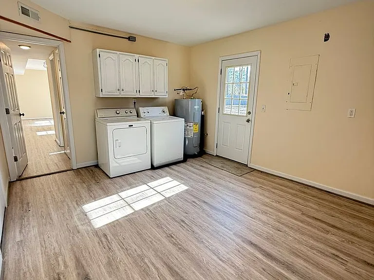 6096 Coke Ln — Photo 9