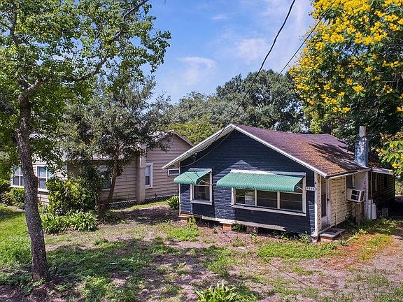 4th image of 1405 Winn Ave