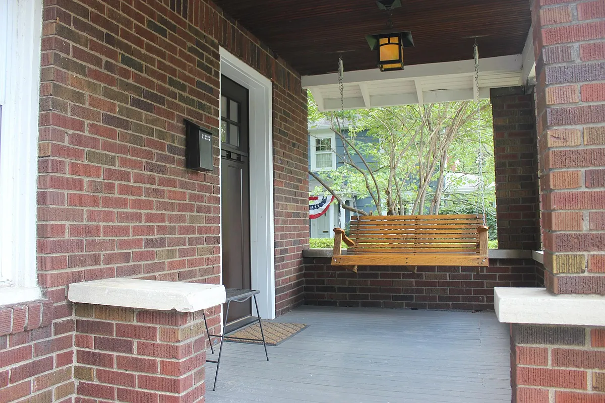 Front Porch - 703 S Woodlawn Ave