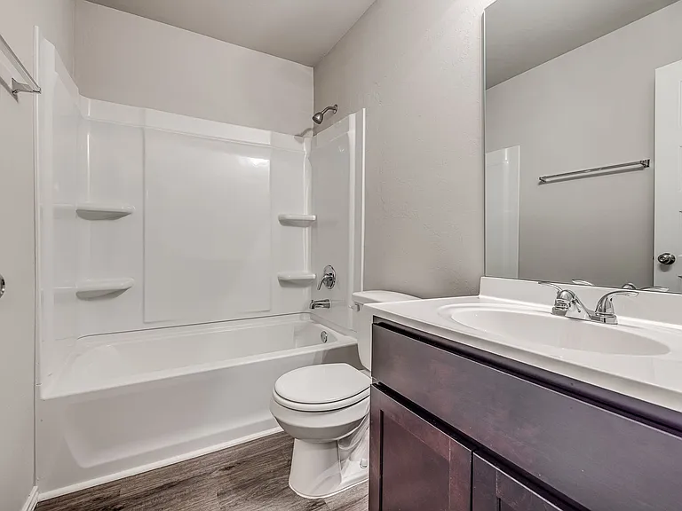 629 W Lola Dr — Photo 19