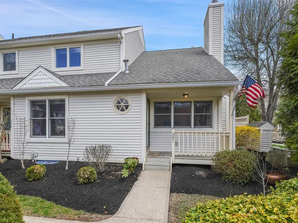 301 Cornwall Meadows, Patterson, NY 12563