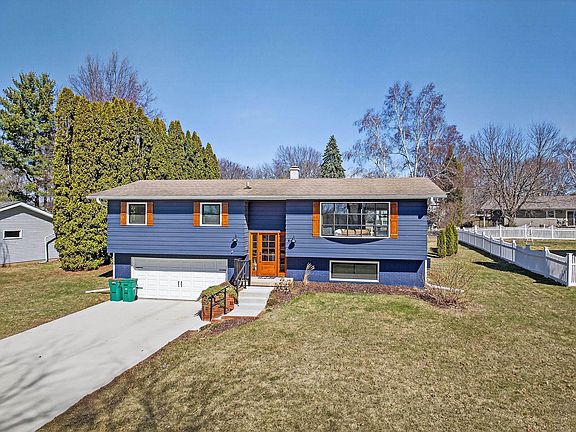 3rd image of 5406 Lani Ln