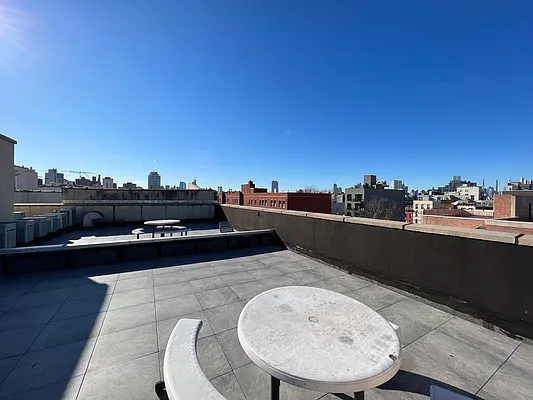Rented by Compass | media 9